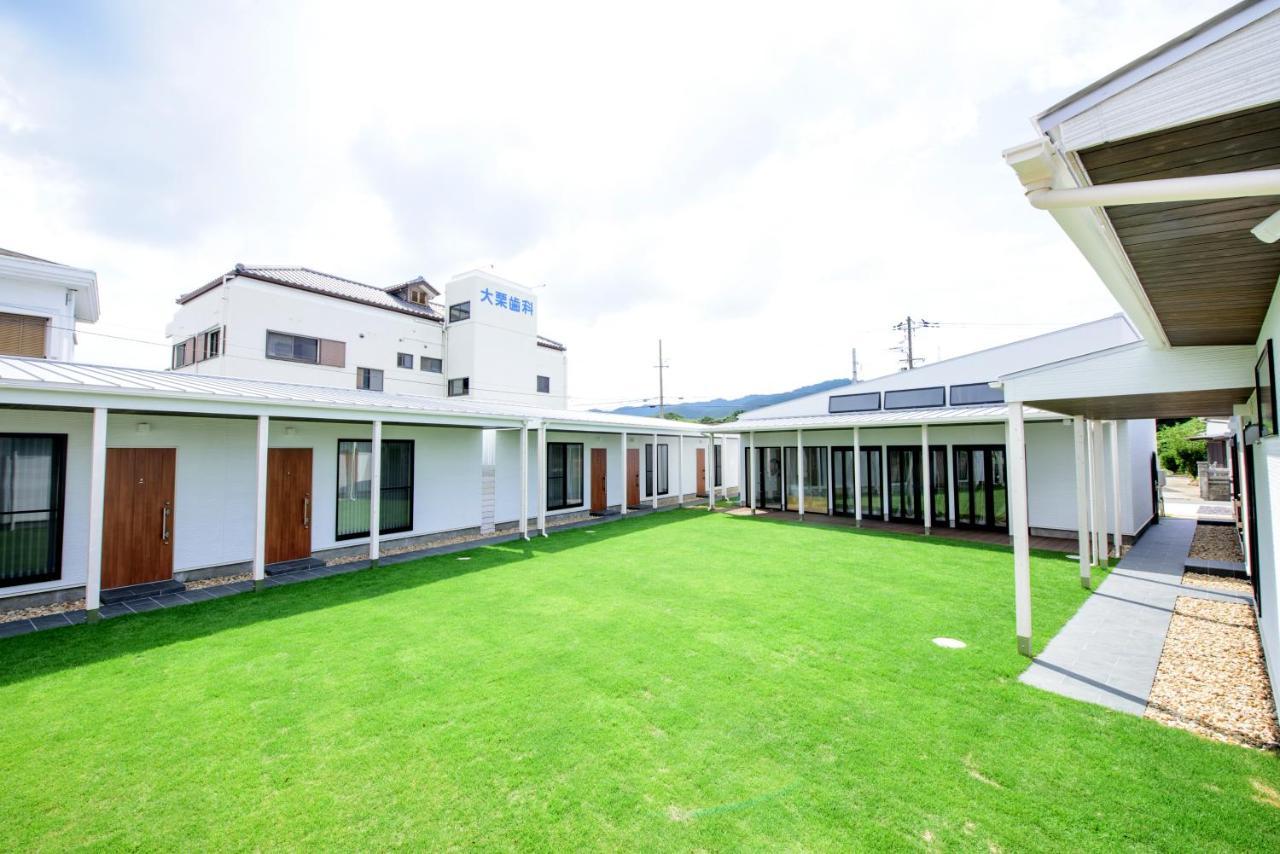 Hotel Le.Blanche Minamiawaji Exterior foto